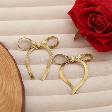 Velvet Loop Earrings (Yellow Gold)