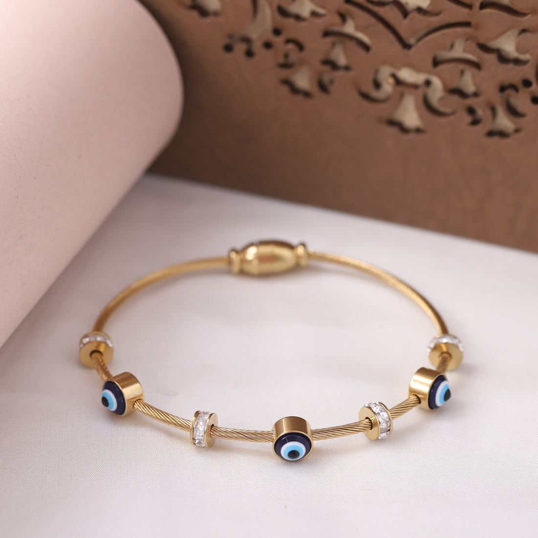 Evil Eye Aura  Bracelet (Yellow Gold)