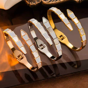 Unisex Cubic Zirconia Gold-Plated Kada Bracelet